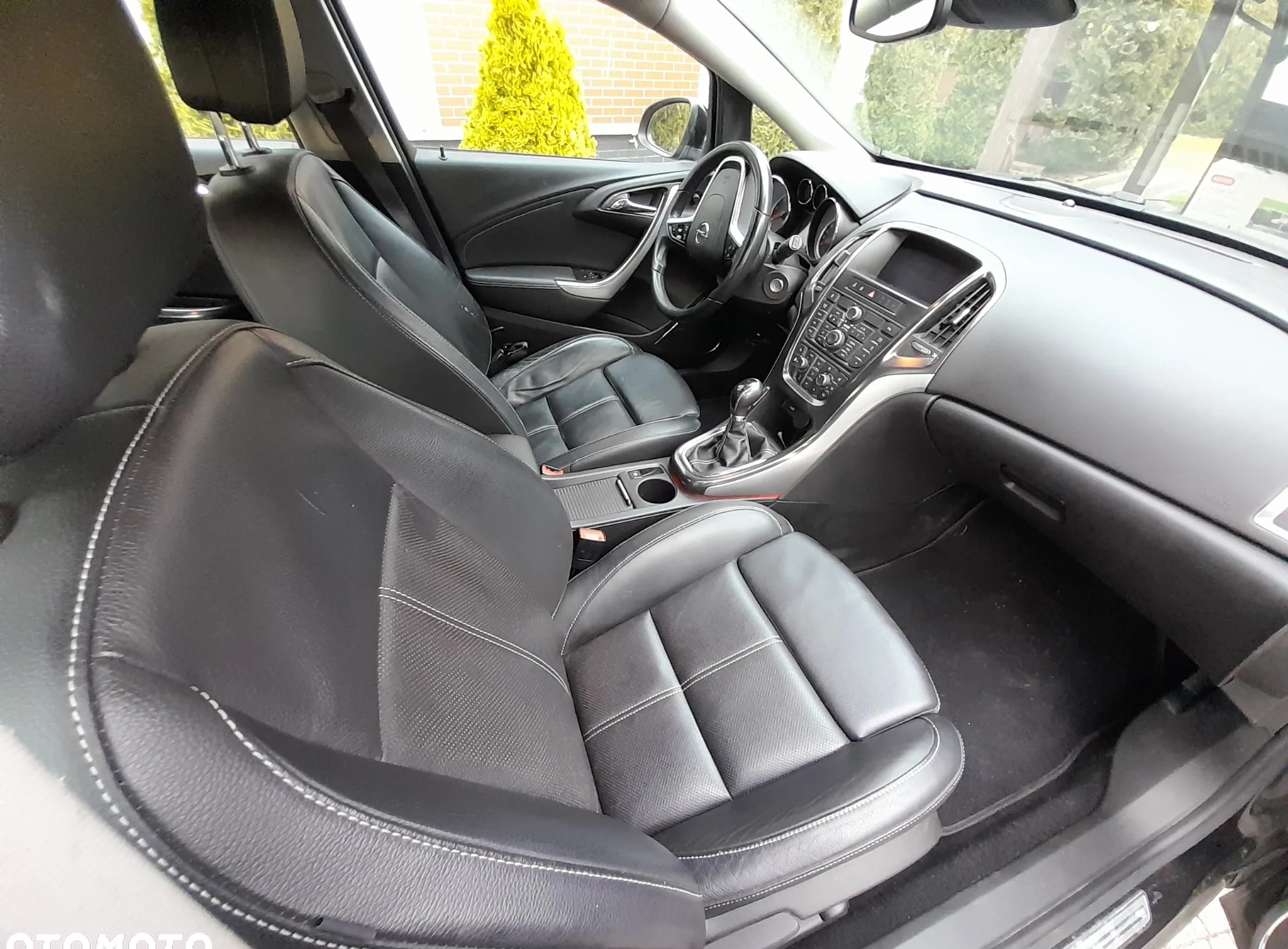 Opel Astra cena 21900 przebieg: 142375, rok produkcji 2010 z Witkowo małe 106